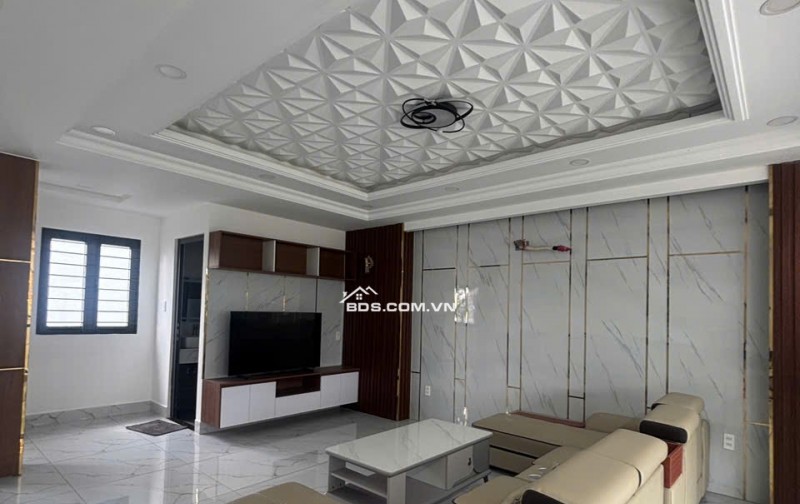 NHÀ MỜI MT NGUYỄN VĂN TẠO NHÀ BÈ  NGANG KHỦNG (7X14) 5 TẦNG - 4PN - 9,1 TỶ . SỔ HỒNG RIÊNG HOÀN CÔNG ĐẦY ĐỦ