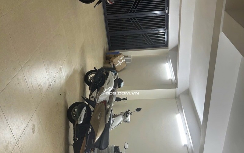 Chính chủ cho thuê căn hộ studio, dt 35m2, có thang máy, nội thất đầy đủ. LH: 0971883511
