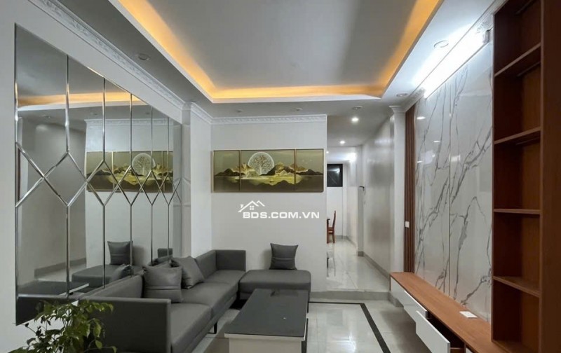 Bán nhà Tô Hiệu Hà Đông 40m2, 5 tầng Thang máy , đầy đủ công năng, 11.3 tỷ.