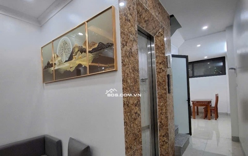 Bán nhà Tô Hiệu Hà Đông 40m2, 5 tầng Thang máy , đầy đủ công năng, 11.3 tỷ.