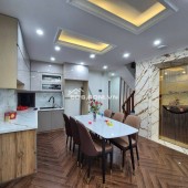 Bán Nhà Phố Cổ Nguyễn Cao, Hai Bà Trưng 47m, 6 tầng, mt 4m, giá 14.6 tỷ.