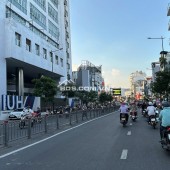 Bán nhà MTKD đa nghề ngang 4.4m 101m2 3 lầu ngay chợ Gò Vấp Nguyễn Văn Nghi chỉ 13.5 tỷ.