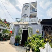 Bán nhà  đường Nguyễn Duy Trinh, Phường Long Trường, Q9, Thủ Đức. DT 64m2, 3 tầng, SH. Giá  5.65 tỷ