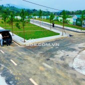Tôi cần bán mảnh đất đẹp 100m2, mặt tiền 5,97m, đường rộng 15m tại Phú Cát, Hà Nội, giá 2,2 tỷ.
