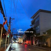 + MỚI NHÀ VƯỜN LÀI QUẬN 12
+ Dt : 4.6m x 37m 172m2
+ Kc : 2 tầng 4 Pn 3vs
+ Giá : 11.8 Tỷ