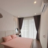  BÁN NHÀ PHÚC ĐỒNG–5 TẦNG, DT 35M2–10 m RA NGÕ THÔNG Ô TÔ THÔNG– NHỈNH 7 TỶ 