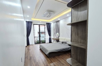 Ngõ thông Phố Thạch Bàn-Ô tô vào nhà - Thang Máy - Vị Trí Vàng kết nối muôn nơi-10.X tỷ