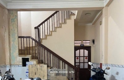 GÀ ĐẺ TRỨNG VÀNG PHÚ NHUẬN – CHDV 7 PHÒNG – HẺM XE HƠI