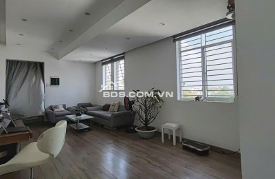 CHO NỮ SHARE PHÒNG CHUNG CƯ SÁT Q1 – 96M2 - 6TR/TH. LH:0908396789