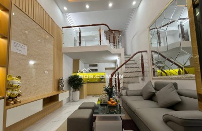 Bán Nhà Gần Phố Hồng Mai, Hai Bà Trưng 19/22m, 5 tầng, mt 3.5m, giá 6.38 tỷ
