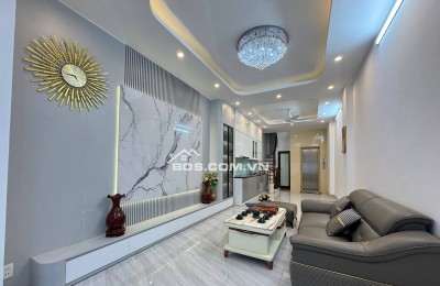 Bán Nhà Thang Máy, Gần Phố, Giáp Nhị, Hoàng Mai 44m, 6 tầng, mt 3.7m, giá 12.6 tỷ.