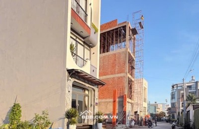 BÁN NHÀ 4 TẦNG, XE TẢI TỚI CỬA, BÌNH TÂN, GẦN TỈNH LỘ 10, 50,6 M² , 5.X TỶ