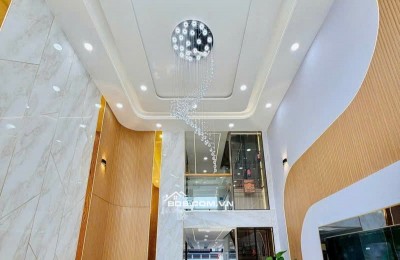 Nhỉnh 13 tỷ có nhà 6 lầu đẹp ngang 4.3m 73m2 hẻm 183 Nguyễn Văn Khối tặng NT kèm T.máy.