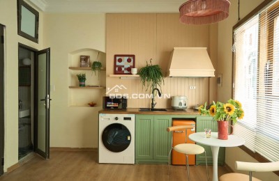 Bán Nhà Phố VIP Tây Sơn, Đống Đa 25m, 6 tầng, mt 5m, giá 8.6 tỷ.