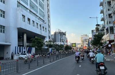 Bán nhà MTKD đa nghề ngang 4.4m 101m2 3 lầu ngay chợ Gò Vấp Nguyễn Văn Nghi chỉ 13.5 tỷ.