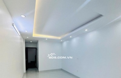 SIÊU PHẨM THỤY PHƯƠNG LÔ GÓC - VỈA HÈ - KINH DOANH - THÔNG Ô TÔ TRÁNH - GIÁ TRONG NGÕ