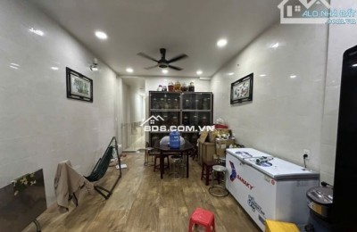 Bán Nhanh Nhà 1/ HXH Thông Đường Lê Thị Riêng Quận 1 DT Khủng 4.3mx24m 3 tầng chỉ 28.3 Tỷ