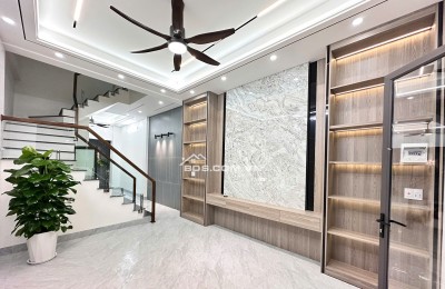 BÁN NHÀ  2.699 TỶ 3 TẦNG 52M2  XÂY MỚI NGÕ NGẮN ĐƯỜNG TRƯỜNG CHINH
