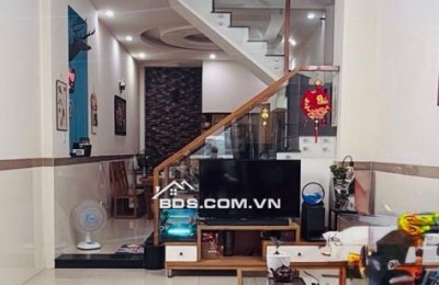 NHÀ MỚI Ở NGAY LÊ THÚC HOẠCH,TÂN PHÚ. HẺM 5M Ô TÔ TỚI NHÀ,KDC AN NINH,YÊN TĨNH. 4M X 14.5M,3 TẦNG,ĐÚC BTCT CHẮC CHẮN,SỔ VUÔNG A4,KHÔNG LG 