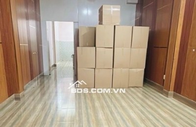  NHÀ MỚI Ở NGAY HÒA BÌNH,TÂN PHÚ. HẺM NHỰA 9M CÓ LỀ 2M,GẦN RICHSTAR,CHỢ CÂY KEO,COOP MART, VÀI BƯỚC CHÂN RA HÒA BÌNH,TÔ HIỆU. 4M X 17M,3 TẦNG,SỔ