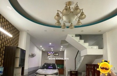 +  Kết cấu : Nhà đúc BTCT, 1 trệt 3 lầu , 4 phòng ngủ, 1 phòng thờ, 3wc ,  phòng giặt, sân phơi, bancon,  sáng thoáng.