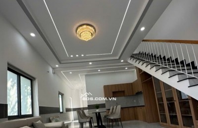 BÁN NHÀ 1/ TRẦN VĂN MƯỜI-  LÔ GÓC 2 MẶT TIỀN – NGANG 7M NỞ HẬU – 3 TẦNG MỚI TINH FULL NỘI THẤT - 100M2 CÔNG NHẬN ĐỦ – SỔ SẴN CÔNG CHỨNG - 5.x ĐỒNG