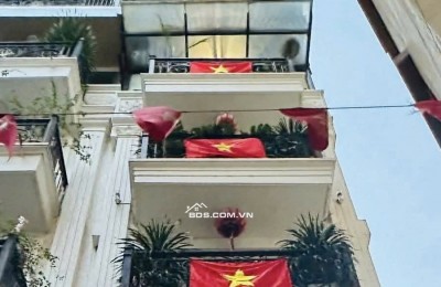 HÀNG VIP PHÂN LÔ – 6 TẦNG THANG MÁY – Ô TÔ TRÁNH NHAU- HOÀNG VĂN THÁI