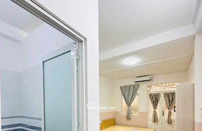 Căn hộ dịch vụ trung tâm quận 10, Giá cả phải chăng, Nhà mới, Giao thông thuận tiện gần siêu thị