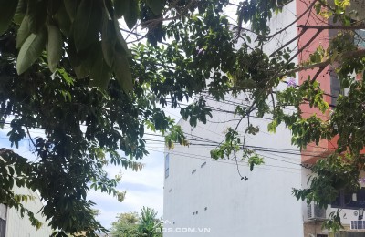 Bán lô đất 120 m2, đường 5.5 M, có sổ ngay, Trung tâm Đà Nẵng