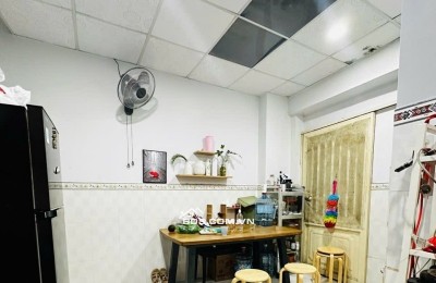 Bán nhà đường số 5 Linh Trung, Thủ Đức, TP HCM. DT 62m2, 2 tầng, SHR. Giá  4,05 tỷ,