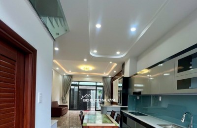 Bán nhà đường số 160, Tăng Nhơn Phú A, Q9, Thủ Đức, TP HCM. DT 75m2, 3 tầng, SH. Giá  6.7 tỷ