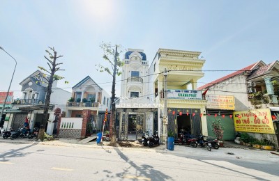 BÁN NHÀ 4 TẦNG ĐÔNG HOÀ – VỊ TRÍ ĐẸP XUẤT SẮC – KINH DOANH ĐỈNH – FULL NỘI THẤT 