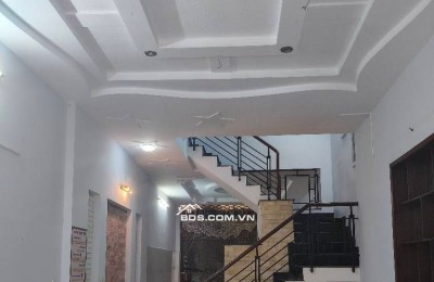 HXH THÔNG CHỮ U - VỊ TRÍ ĐẸP - NHÀ ĐẸP Ở NGAY.