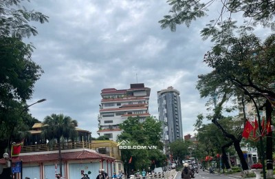 Cực Hiếm, Nhà Lô góc hồ tây chỉ 11 tỷ, 5 tầng, mặt tiền 4.4m. Vừa ở, vừa kinh doanh