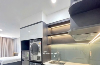 tòa cản hộ 8 tầng SƠN TRÀ gần biển MỸ KHÊ  Doanh thu >100 triệu/tháng
