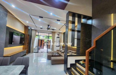 BÁN NHÀ 3 TẦNG, 3 MÊ  FULL NỘI THẤT, ĐƯỜNG THANH LƯƠNG, HOÀ XUÂN - ĐÀ NẴNG LH:0368452579.