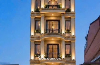 Chính Chủ cần bán nhanh nhà 6 tầng, mặt tiền đường lớn, kinh doanh khách sạn