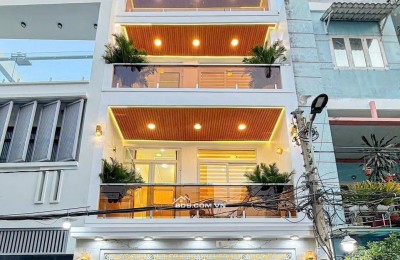 NHÀ MỜI ĐĂNG CẦP XE HƠI ĐẬU CỬA GÒ OMOI QUẬN 7  (5X12) 3 TẦNG -4 PN CHỈ 10,6 TỶ - FULL NỘI THÂT - SỔ HỒNG RÊNG HOÀN CÔNG
