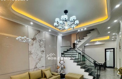 BÁN NHÀ 3 TẦNG NGÕ 2 CHỢ HÀNG CŨ - BỐT TRÒN
