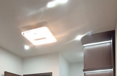 NHÀ HỒ TÂY ĐỦ CÔNG NĂNG. NHÀ ĐẸP. GẦN HỒ TÂY. SẴN Ở. ĐẨY ĐỦ TIỆN ÍCH