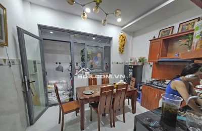 SIÊU HOT - NHÀ MỚI 3 TẦNG - 52m2 - 4×13 - GIÁP TÂN PHÚ - CHỈ 4.X TỶ