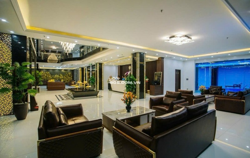  BÁN KHÁCH SẠN 4 SAO TRUNG TÂM HẠ LONG – VỊ TRÍ VIP – DOANH THU ỔN ĐỊNH