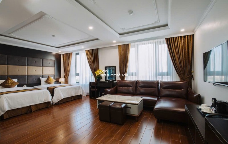  BÁN KHÁCH SẠN 4 SAO TRUNG TÂM HẠ LONG – VỊ TRÍ VIP – DOANH THU ỔN ĐỊNH