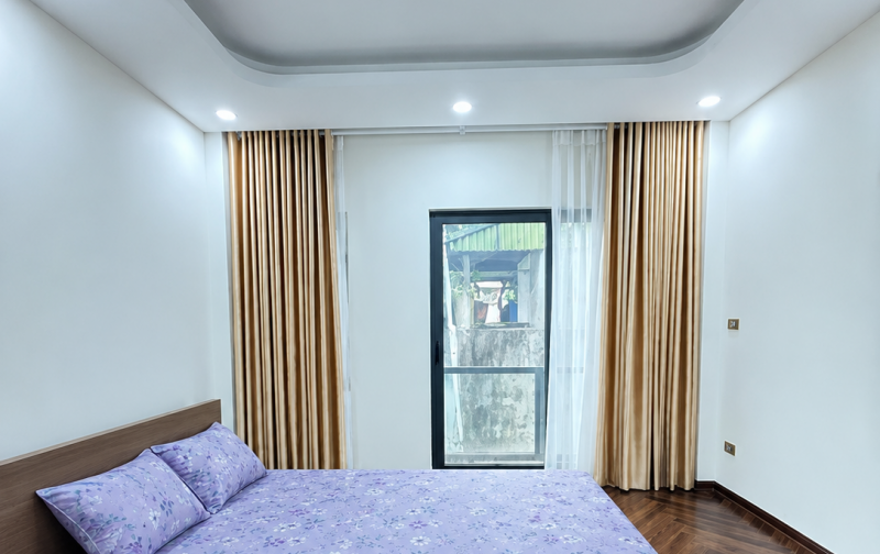 BÁN NHÀ MỚI 6 TẦNG THANG MÁY–Ô TÔ VÀO NHÀ–TRUNG TÂM THẠCH BÀN–46M2–GIÁ  10.X TỶ