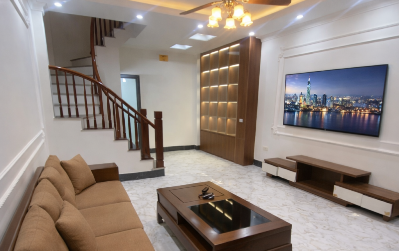  RẤT HIẾM-SÀI ĐỒNG-BÁN NHÀ 5 TẦNG – FULL NỘI THẤT – Ở NGAY-20m RA ĐƯỜNG Ô TÔ TRÁNH 