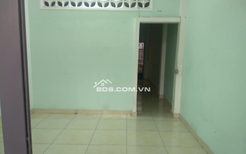 Cần cho thuê nhà hẻm nguyên căn Nguyễn Tri Phương 68m2 , 2 phòng nghủ