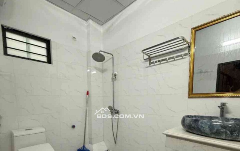 NHÀ DÂN XÂY CHẮC CHẮN - Ô TÔ NHỎ ĐỖ CỬA - 20M RA Ô TÔ THÔNG - NỞ HẬU SIÊU ĐẸP - THIẾT KẾ HIỆN ĐẠI