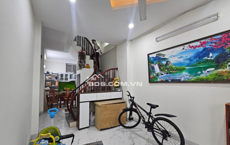  HlẾM - NHÀ ĐẸP KIM GIANG - 2 thoáng trước sau, ngõ nông, ô tô tránh - QUANH 7TỶ!