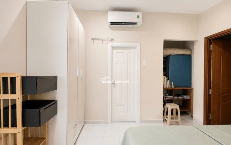 NHÀ BÁN TRUNG TÂM HXH CƯ XÁ ĐÔ THÀNH - BÀN CỜ QUẬN 3 - LÔ GÓC 45M² NGANG 4.4M