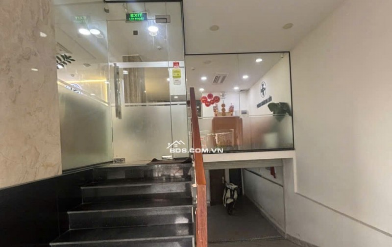 Bán tòa nhà 8L 209m2 ngang 11m có hầm TN 135 triệu MTKD view góc Nguyễn Văn Đậu 43 tỷ hơn